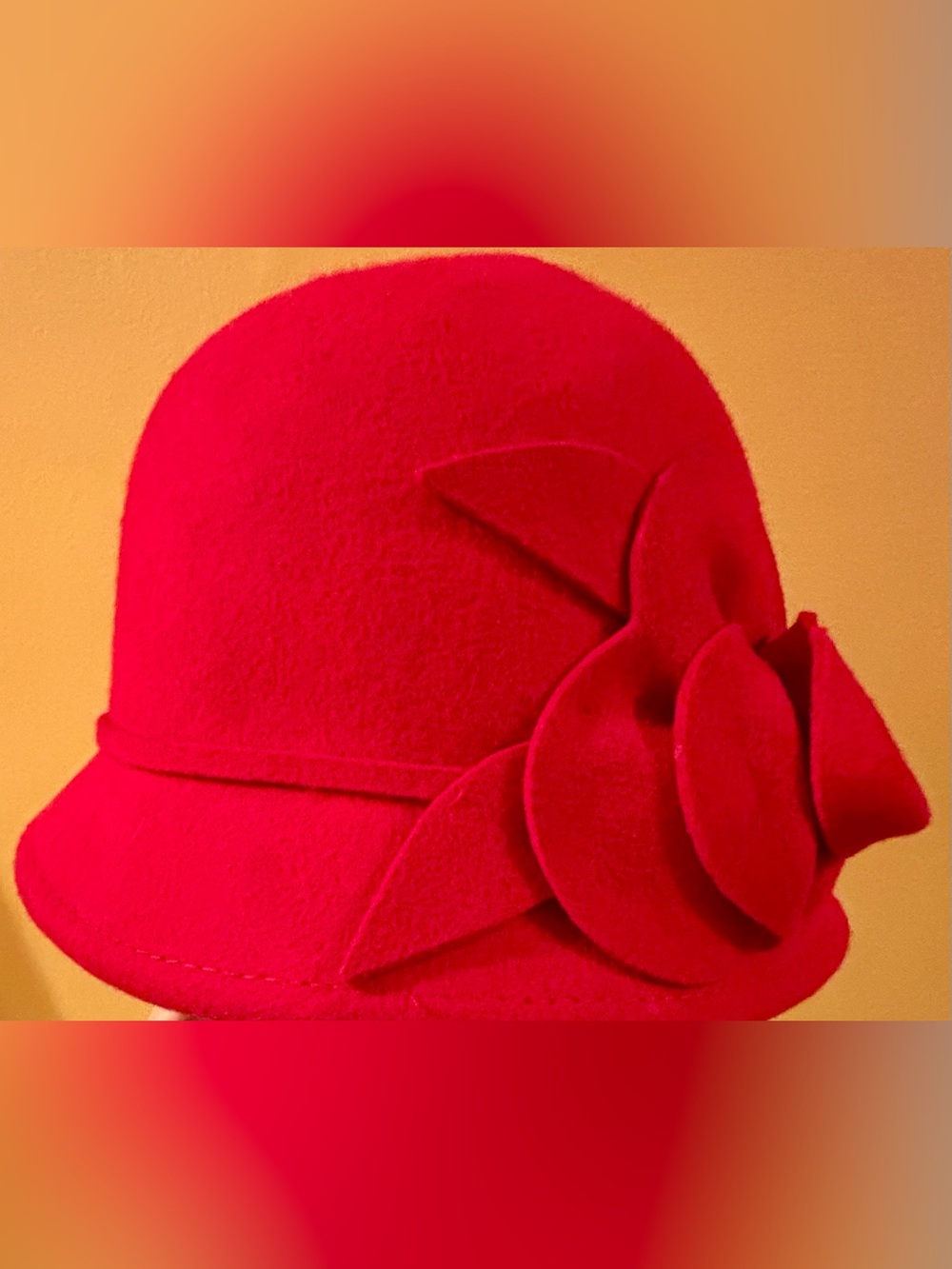 Nine West Red Wool Felt Cloche Hat Flower Flapper Vintage Gatsby Style Bucket